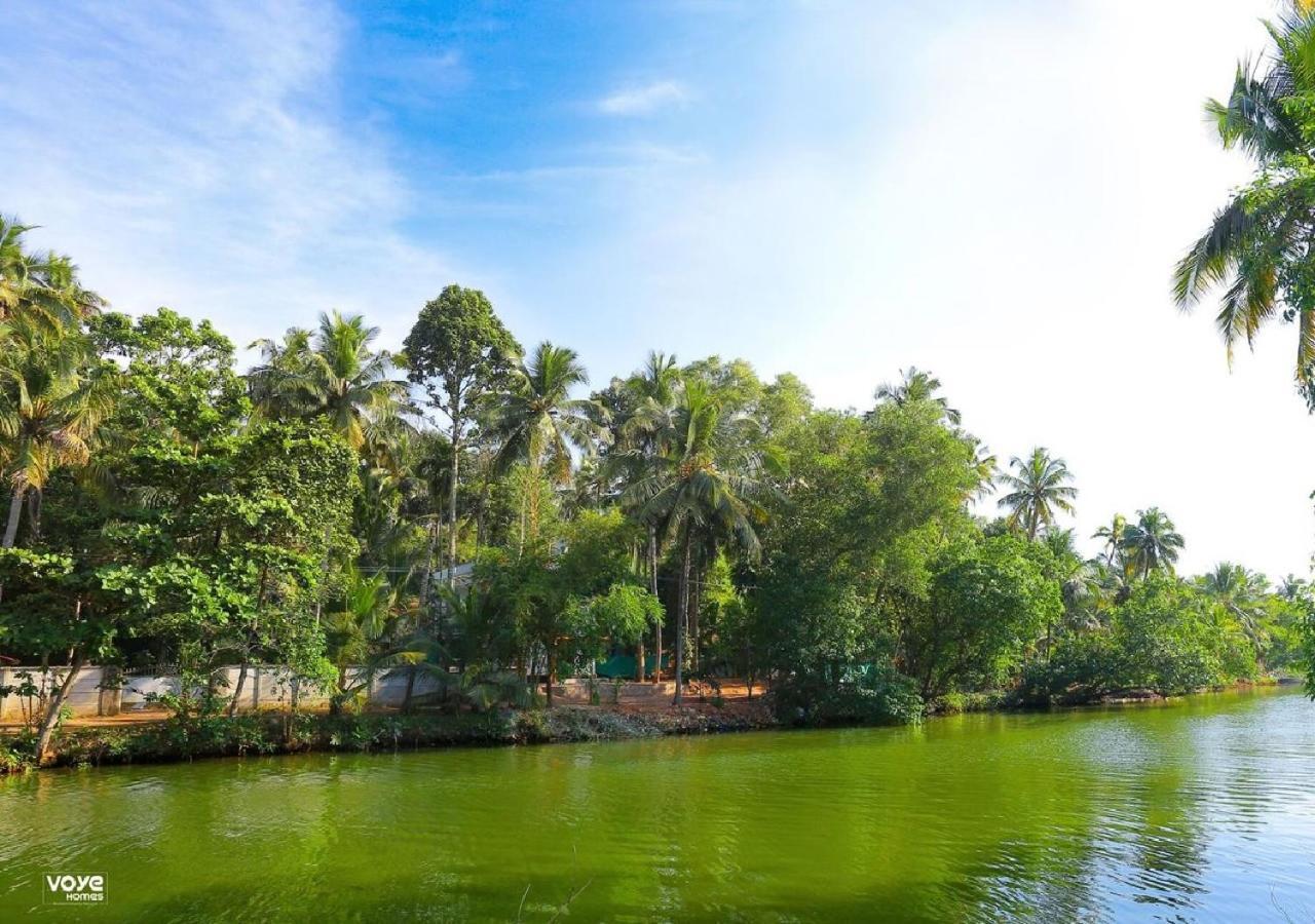 Mundro Green Land Heritage Villa By Voye Homes Mundrothuruth ภายนอก รูปภาพ