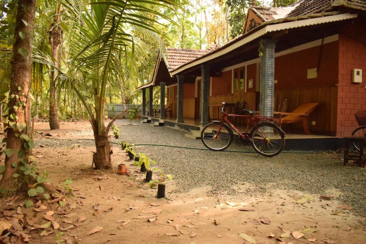 Mundro Green Land Heritage Villa By Voye Homes Mundrothuruth ภายนอก รูปภาพ